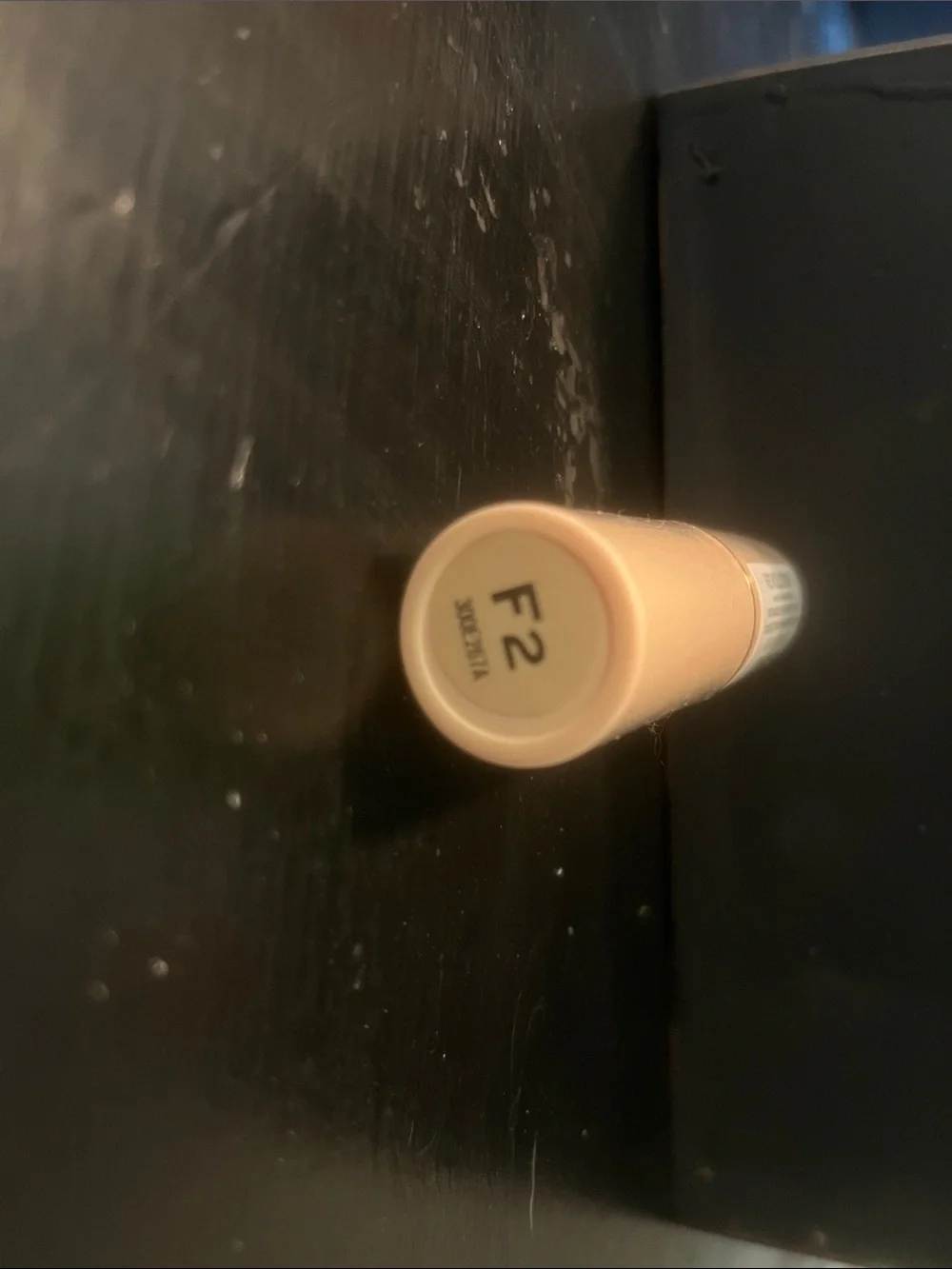Revolution Concealer Stick - Beige Nude